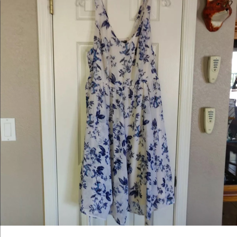 Torrid size 2 sundress